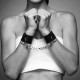 MAZE esposas brazaletes anchos - NEGRO